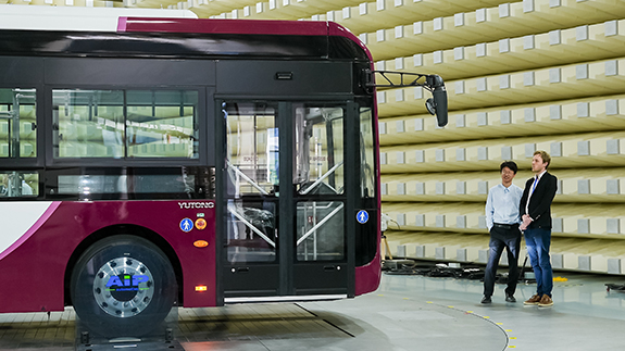 Explore o TopLab Mundial